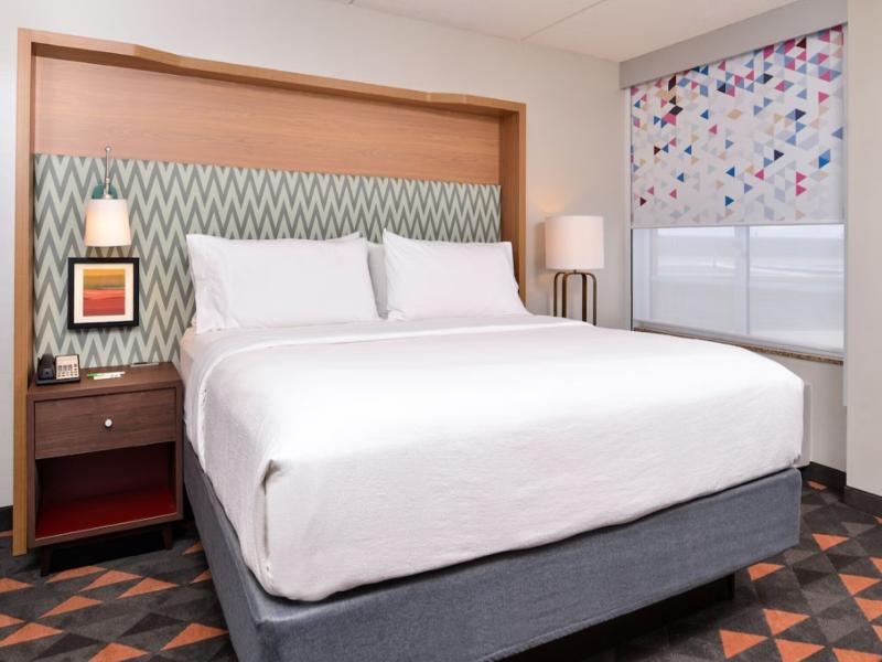 Holiday Inn Hotel & Suites Rochester - Marketplace image