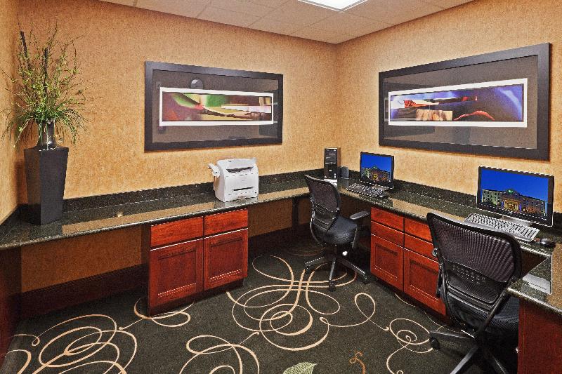 Holiday Inn Express & Suites Poteau image