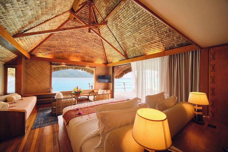 Le Taha'a Island Resort & Spa image