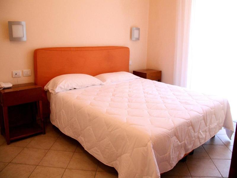 Alba image