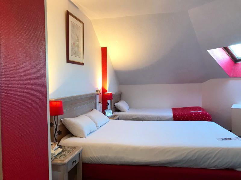 Brit Hotel Aux Sacres Reims Centre image
