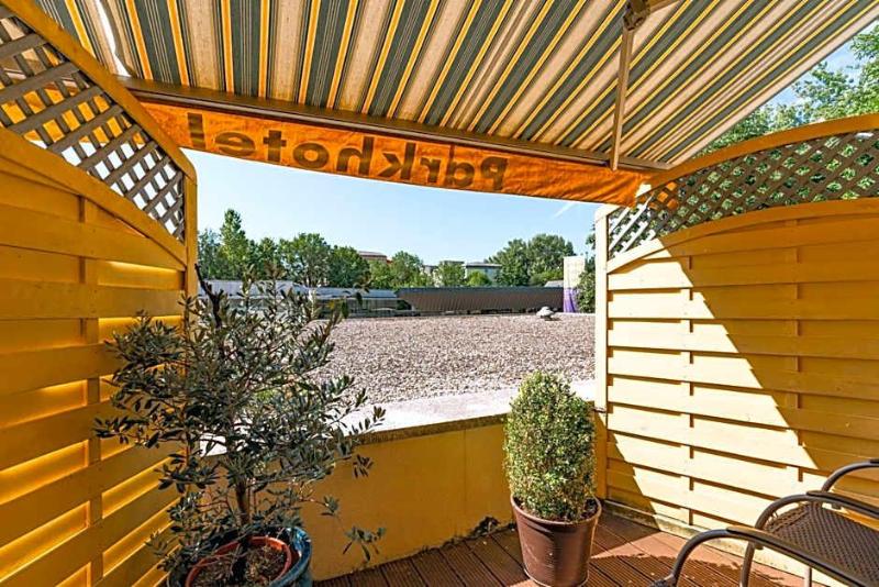 Parkhotel Crombach image