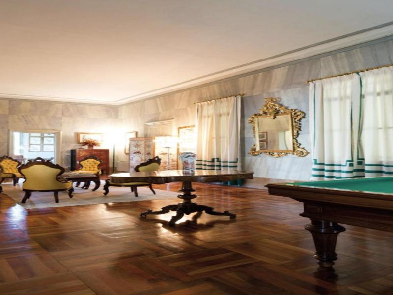 Schloss Gli Ulivi image