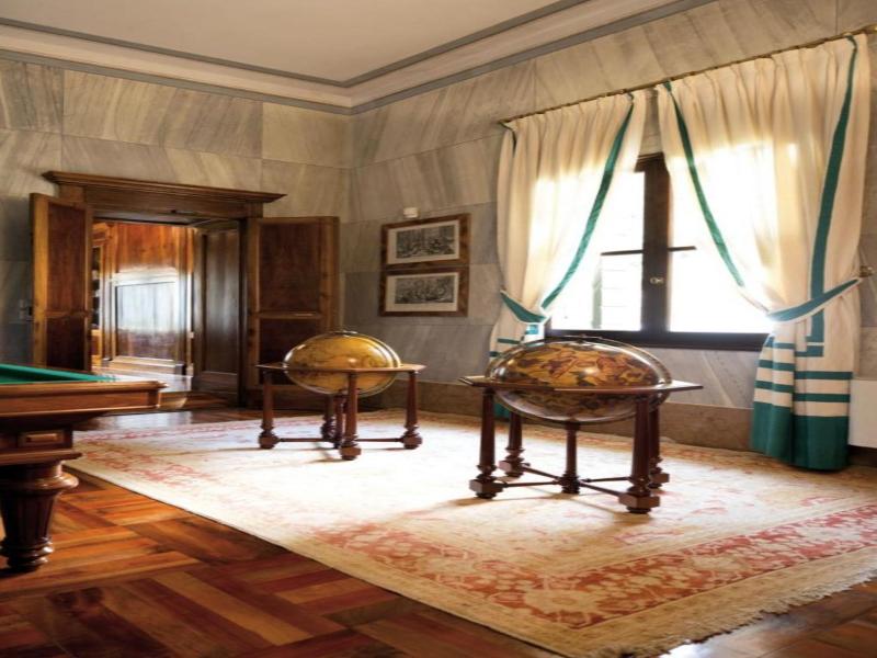 Schloss Gli Ulivi image