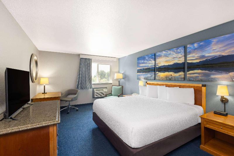 Days Inn By Wyndham Ritzville image 5