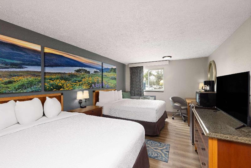 Days Inn By Wyndham Ritzville image 3