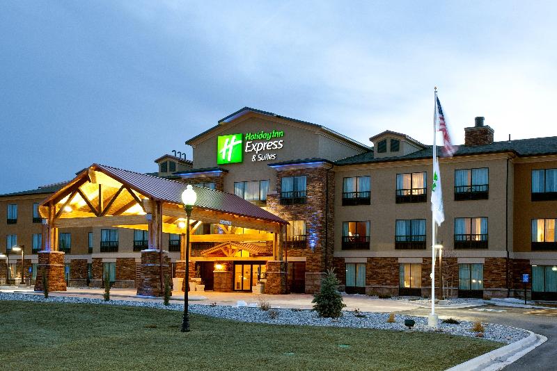 Holiday Inn Express Hotel & Suites Lander image