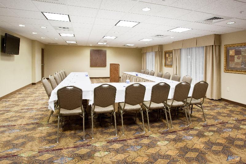 Holiday Inn Express Hotel & Suites Lander image
