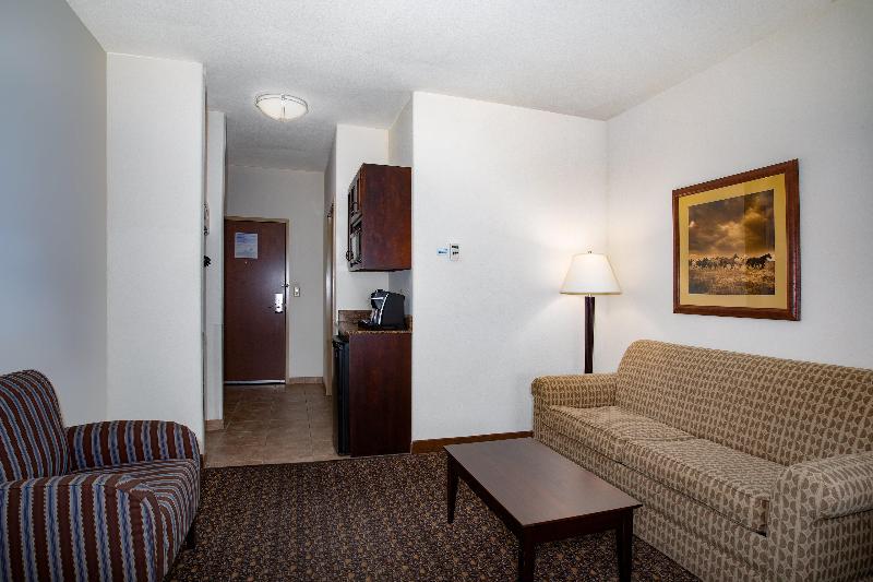 Holiday Inn Express Hotel & Suites Lander image