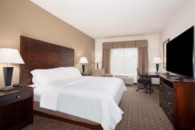 Holiday Inn Express Hotel & Suites Lander image