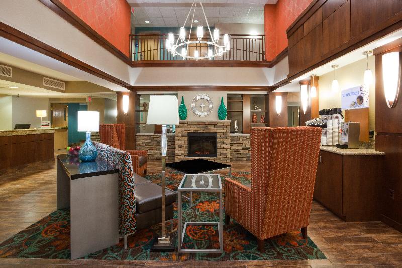 Holiday Inn Express & Suites St. Cloud image