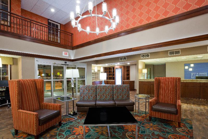 Holiday Inn Express & Suites St. Cloud image