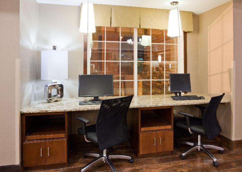 Holiday Inn Express & Suites St. Cloud image