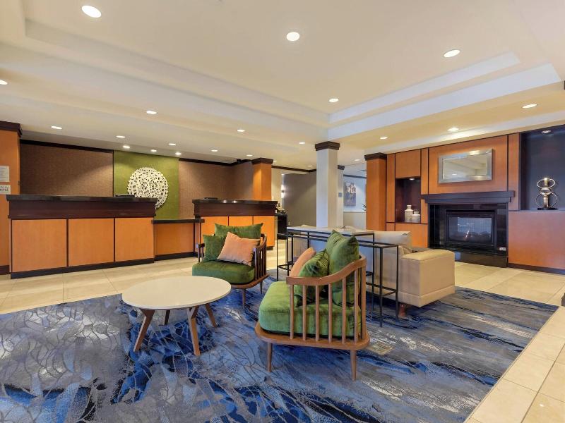 Fairfield Inn Suites Rockford image