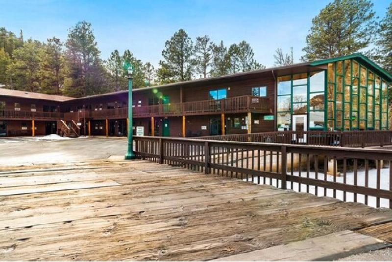 Nicky's Resort image