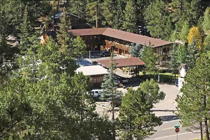 Nicky's Resort image