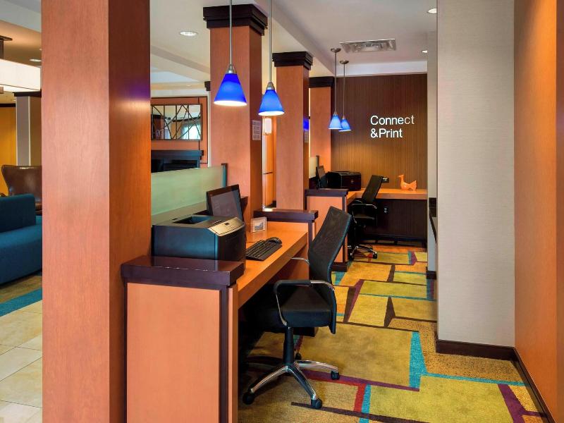 Fairfield Inn & Suites Verona image