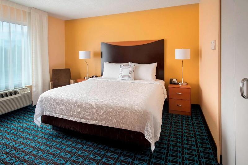 Fairfield Inn & Suites Verona image