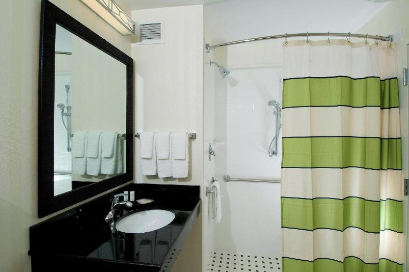 Fairfield Inn & Suites Verona image