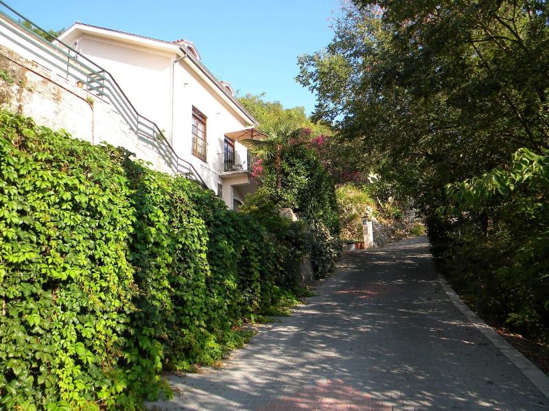 La Costa image