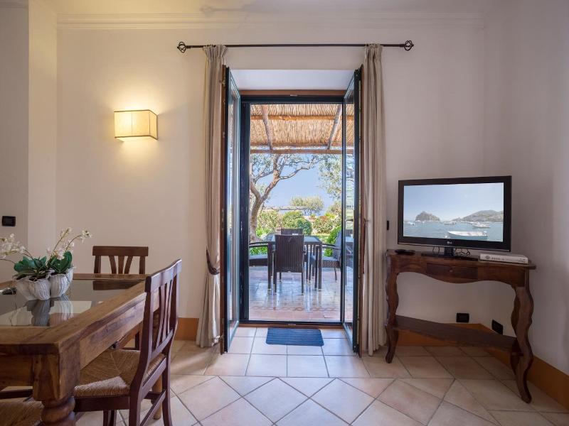Tenuta Del Poggio Antico image