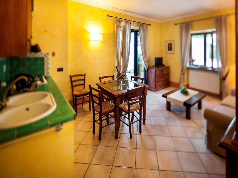 Tenuta Del Poggio Antico image
