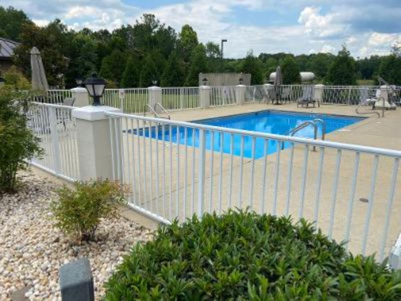 Holiday Inn Express & Suites Fort Payne image