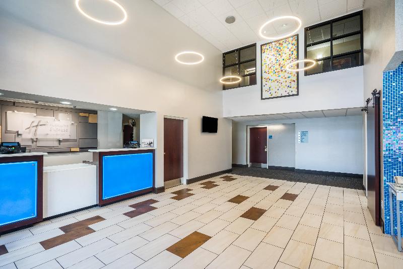 Holiday Inn Express & Suites Fort Payne image