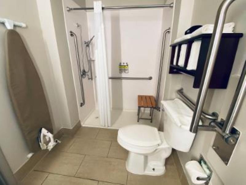 Holiday Inn Express & Suites Fort Payne image