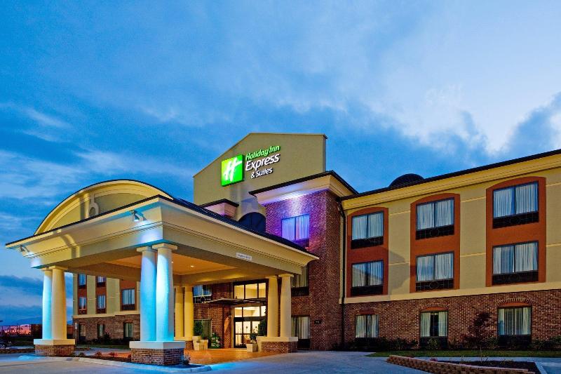 Holiday Inn Express Hotel & Suites Salem