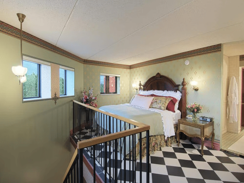 Woodcliff Hotel & Spa image