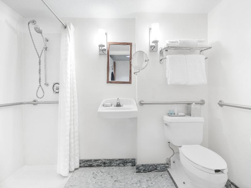 Woodcliff Hotel & Spa image
