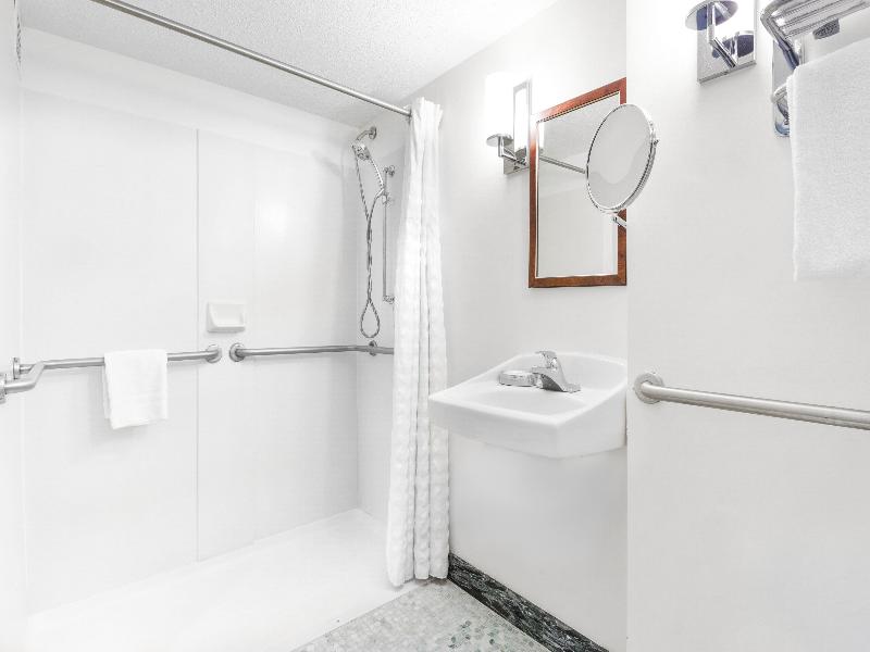 Woodcliff Hotel & Spa image