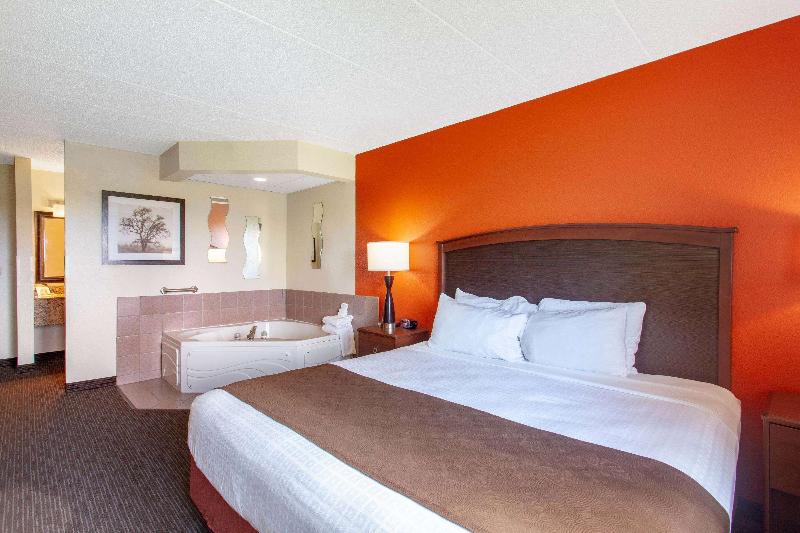 Americinn By Wyndham St. Cloud Mn I-94 image