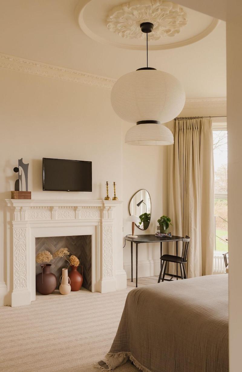 Leighton House - Boutique Guesthouse image