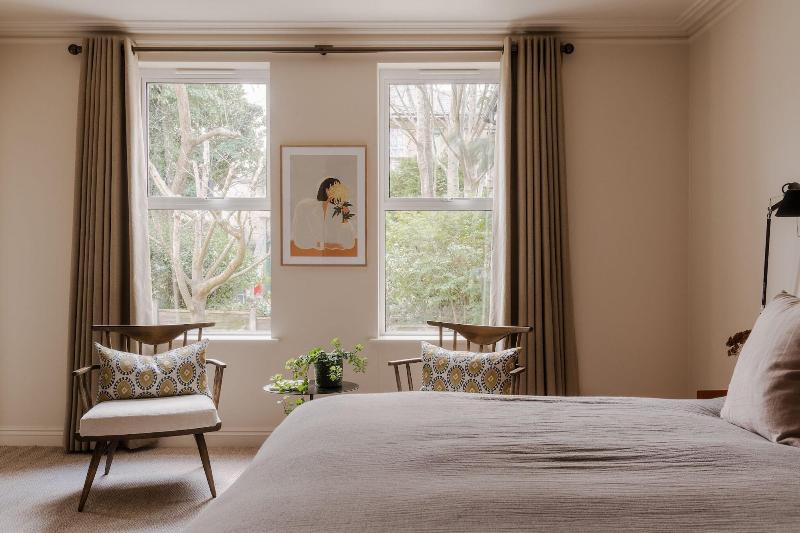 Leighton House - Boutique Guesthouse image