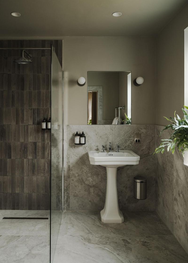 Leighton House - Boutique Guesthouse image