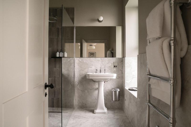 Leighton House - Boutique Guesthouse image