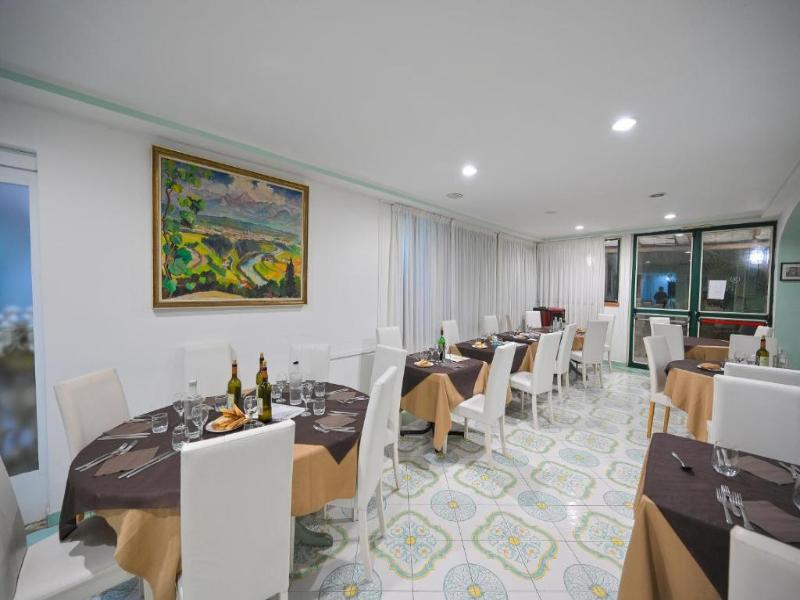 LA VILLA RESORT & SPA image