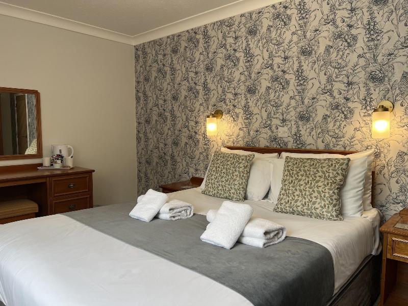East Ayton Lodge Country House image