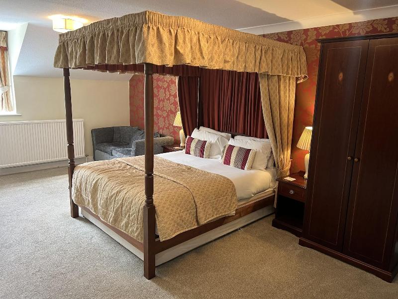 East Ayton Lodge Country House image