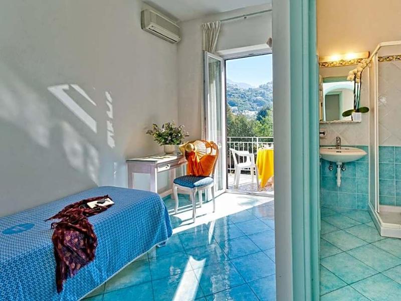 Hotel Cleopatra image