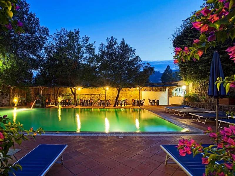 Hotel Cleopatra image