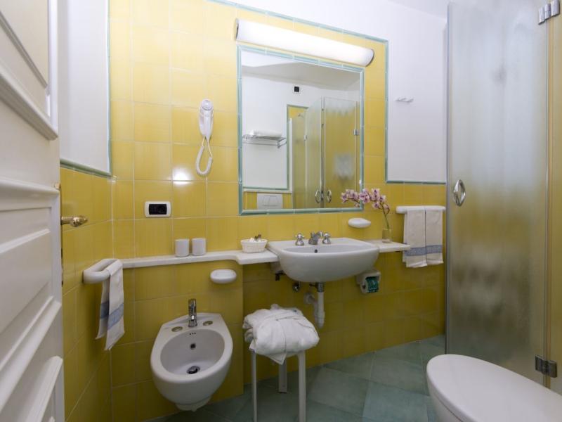 Terme Floridiana image