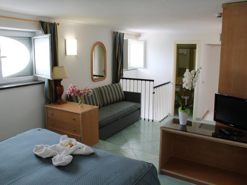 Terme Floridiana image