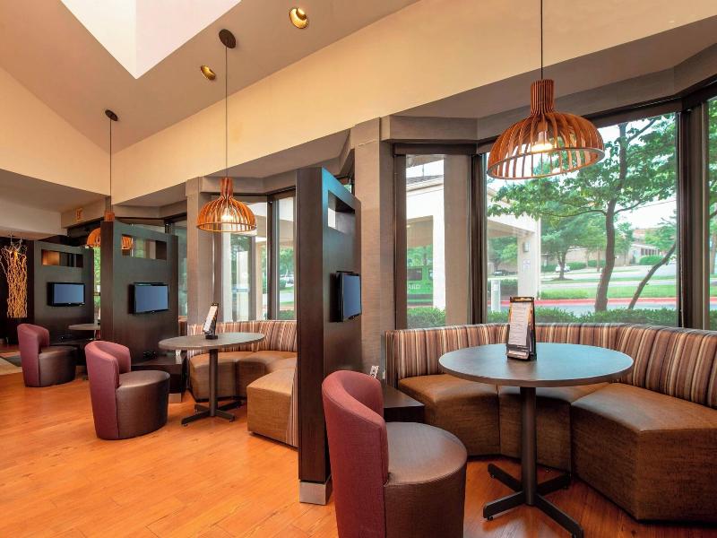 Courtyard Rockville image