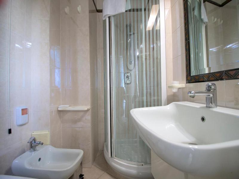 Bajamar Beach Hotel image