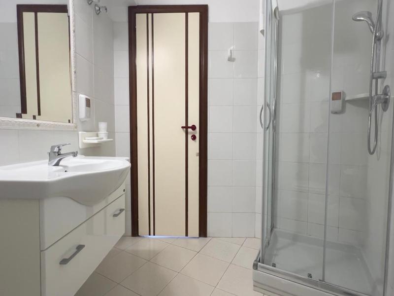 Bajamar Beach Hotel image
