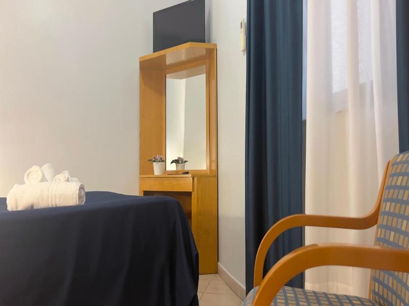Bajamar Beach Hotel image