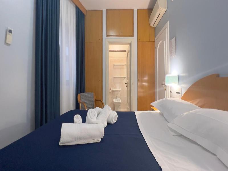 Bajamar Beach Hotel image
